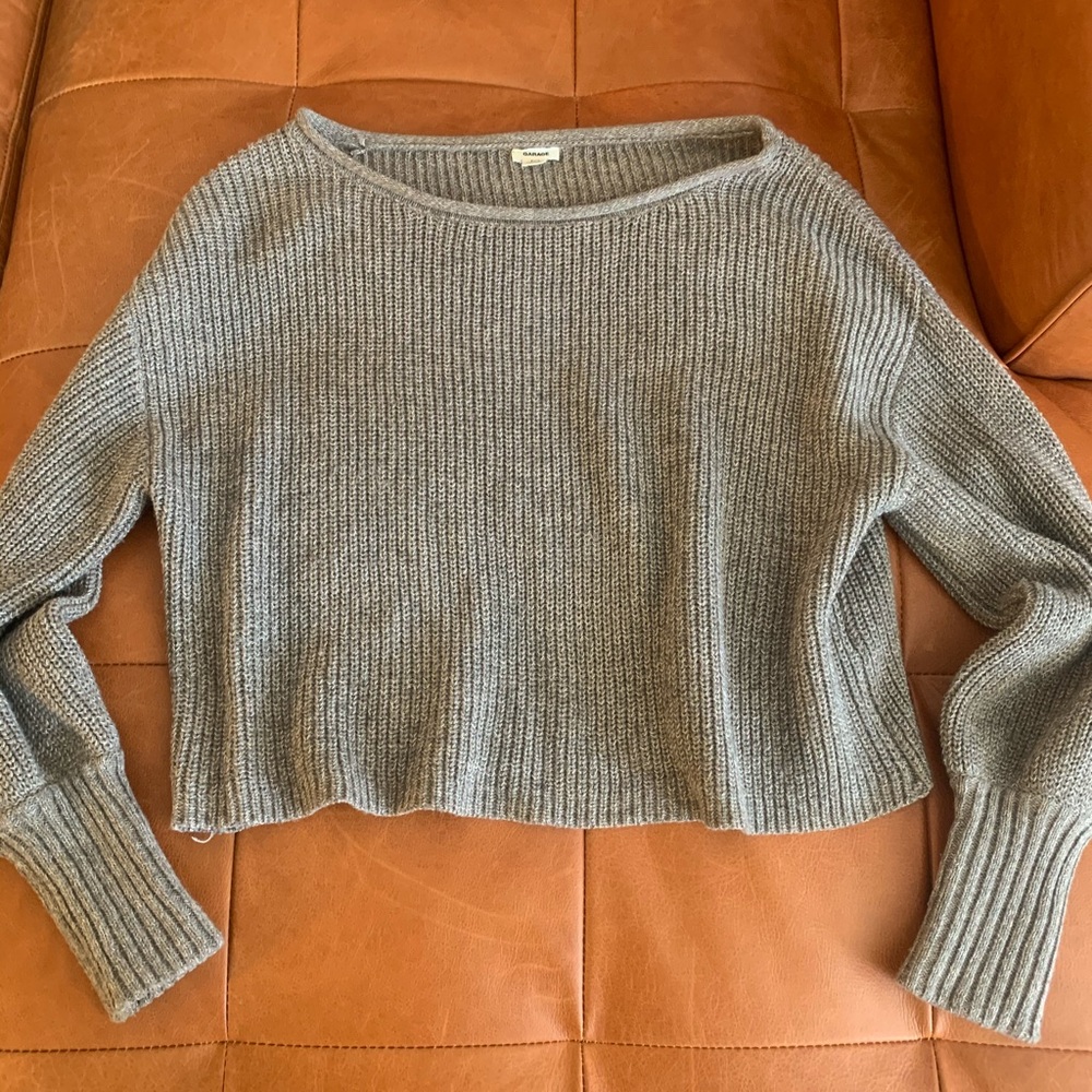 Garage sweater size S